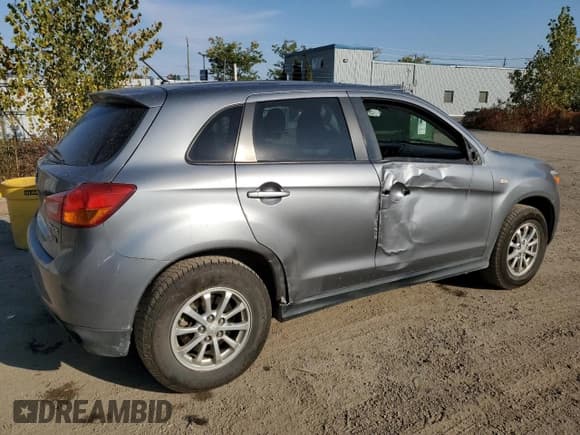 ✅ 2013 Mitsubishi Outlander Sport SE • VIN: 4A4AJ3AU0DE605495 • Lot: 75622534. Listed on Copart with 180,642 mi. Free auction sales archive from the USA and detailed vehicle history report at DreamBid. Image 3.