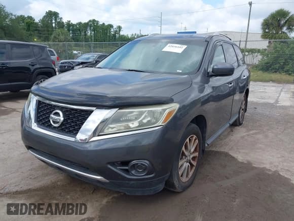 ✅ 2014 Nissan Pathfinder SV • VIN: 5N1AR2MN7EC735328 • Lot: 42036102. Listed on IAAI with 173,774 mi. Free auction sales archive from the USA and detailed vehicle history report at DreamBid. Image 2.