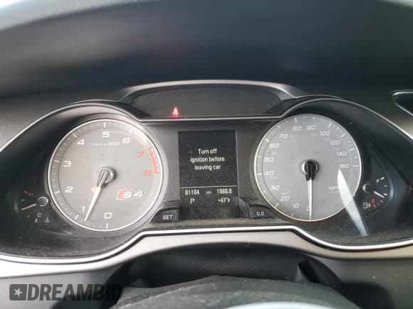 ✅ 2014 Audi S4 Prestige • VIN: WAUKGAFL7EA077037 • Lot: 86610424. Listed on Copart with 81,104 mi. Free auction sales archive from the USA and detailed vehicle history report at DreamBid. Image 9.