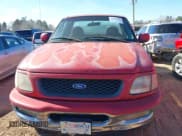 ✅ 1997 Ford F-150 • VIN: 1FTDF18W6VND20156 • Lot: 41295852. Wystawiony na IAAI z przebiegiem 193 871 mil. Bezpłatny archiwum sprzedaży aukcyjnych z USA i szczegółowy raport historii pojazdu na DreamBid. Zdjęcie 12.