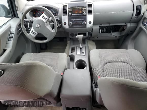 ✅ 2014 Nissan Frontier SV • VIN: 1N6AD0ER8EN757235 • Lot: 92885655. Wystawiony na Copart z przebiegiem 122 335 mil. Bezpłatny archiwum sprzedaży aukcyjnych z USA i szczegółowy raport historii pojazdu na DreamBid. Zdjęcie 8.