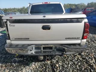 ✅ 2004 Chevrolet Silverado 1500 LS • VIN: 2GCEC19T741179342 • Лот: 77399084. Опубликован ранее на Copart с пробегом 204 119 миль. Бесплатный доступ к архиву аукционных продаж из США и подробный отчёт об истории автомобиля на DreamBid. Изображение 6.