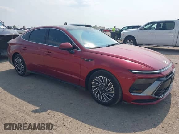 ✅ 2025 Hyundai Sonata Limited • VIN: KMHL54JJ8SA109599 • Lot: 43238017. Listed on IAAI with 20,546 mi. Free auction sales archive from the USA and detailed vehicle history report at DreamBid. Image 1.
