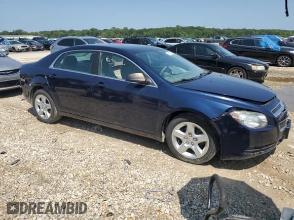 ✅ 2011 Chevrolet Malibu 1LS • VIN: 1G1ZB5E17BF189061 • Lot: 65367874. Listed on Copart with 139,829 mi. Free auction sales archive from the USA and detailed vehicle history report at DreamBid. Image 4.