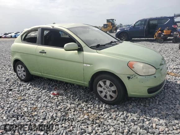 ✅ 2010 Hyundai Accent GS • VIN: KMHCM3AC0AU161031 • Лот: 63187505. Опубликован ранее на Copart с пробегом 128 460 миль. Бесплатный доступ к архиву аукционных продаж из США и подробный отчёт об истории автомобиля на DreamBid. Изображение 4.