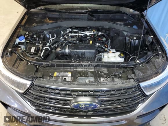 ✅ 2022 Ford Explorer • VIN: 1FMSK7BH9NGA57189 • Lot: 45766545. Wystawiony na Copart z przebiegiem 112 858 mil. Bezpłatny archiwum sprzedaży aukcyjnych z USA i szczegółowy raport historii pojazdu na DreamBid. Zdjęcie 12.