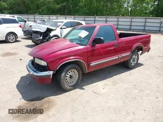 ✅ 2000 Chevrolet S-10 • VIN: 1GCCS1457YK285234 • Лот: 42155328. Опубликован ранее на IAAI с пробегом 384 761 миль. Бесплатный доступ к архиву аукционных продаж из США и подробный отчёт об истории автомобиля на DreamBid. Изображение 2.