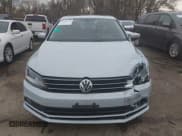 ✅ 2017 Volkswagen Jetta SEL • VIN: 3VWL17AJ5HM312931 • Lot: 43799779. Listed on IAAI with 43,609 mi. Free auction sales archive from the USA and detailed vehicle history report at DreamBid. Image 12.