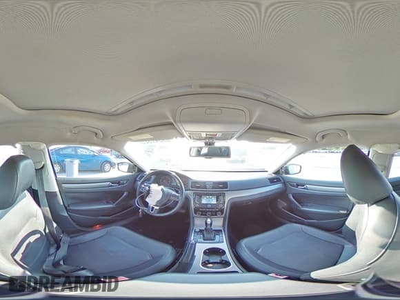 ✅ 2014 Volkswagen Passat SE • VIN: 1VWBN7A33EC081400 • Лот: 69347325. Опубликован ранее на Copart с пробегом 168 848 миль. Бесплатный доступ к архиву аукционных продаж из США и подробный отчёт об истории автомобиля на DreamBid. Изображение 14.