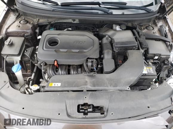 ✅ 2016 Hyundai Sonata Sport • VIN: 5NPE34AF4GH429596 • Lot: 57424043. Listed on Copart with 90,628 mi. Free auction sales archive from the USA and detailed vehicle history report at DreamBid. Image 11.