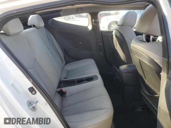 ✅ 2012 Hyundai Veloster w/Gray Int • VIN: KMHTC6AD2CU074277 • Lot: 44045205. Wystawiony na Copart z przebiegiem 180 489 mil. Bezpłatny archiwum sprzedaży aukcyjnych z USA i szczegółowy raport historii pojazdu na DreamBid. Zdjęcie 11.