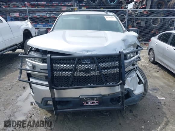 ✅ 2020 Chevrolet Silverado 1500 RST • VIN: 1GCUYEED5LZ107631 • Lot: 42546146. Wystawiony na IAAI z przebiegiem 106 756 mil. Bezpłatny archiwum sprzedaży aukcyjnych z USA i szczegółowy raport historii pojazdu na DreamBid. Zdjęcie 12.