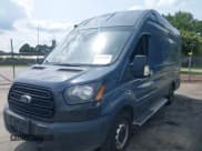 ✅ 2019 Ford Transit • VIN: 1FTYR3XM6KKA97859 • Lot: 42810343. Wystawiony na IAAI z przebiegiem 133 069 mil. Bezpłatny archiwum sprzedaży aukcyjnych z USA i szczegółowy raport historii pojazdu na DreamBid. Zdjęcie 2.