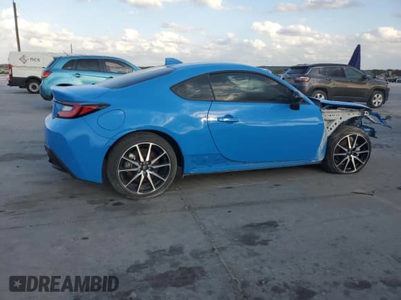 ✅ 2022 Toyota 86 • VIN: JF1ZNBC13N8751813 • Lot: 78391694. Listed on Copart with 766 mi. Free auction sales archive from the USA and detailed vehicle history report at DreamBid. Image 3.