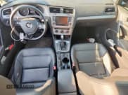 ✅ 2016 Volkswagen Golf TSI S • VIN: 3VWC17AU6GM516145 • Лот: 72015385. Опубликован ранее на Copart с пробегом 77 669 миль. Бесплатный доступ к архиву аукционных продаж из США и подробный отчёт об истории автомобиля на DreamBid. Изображение 8.