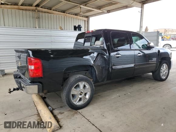✅ 2013 Chevrolet Silverado 1500 LT • VIN: 3GCPCSE05DG115320 • Lot: 61689544. Listed on Copart with 125,916 mi. Free auction sales archive from the USA and detailed vehicle history report at DreamBid. Image 3.