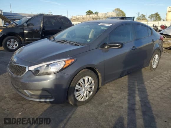 ✅ 2014 Kia Forte LX • VIN: KNAFK4A63E5063728 • Лот: 93507715. Опубликован ранее на Copart с пробегом 135 985 миль. Бесплатный доступ к архиву аукционных продаж из США и подробный отчёт об истории автомобиля на DreamBid. Изображение 1.