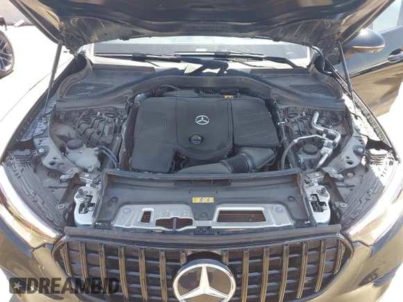 ✅ 2023 Mercedes-Benz GLC 300 • VIN: W1NKM4HB7PU012846 • Lot: 43043389. Listed on IAAI with 45,005 mi. Free auction sales archive from the USA and detailed vehicle history report at DreamBid. Image 10.