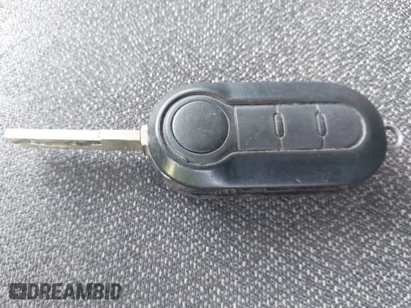 ✅ 2017 Ram ProMaster Cargo • VIN: 3C6TRVAG8HE532635 • Lot: 42690145. Listed on IAAI with 154,925 mi. Free auction sales archive from the USA and detailed vehicle history report at DreamBid. Image 11.