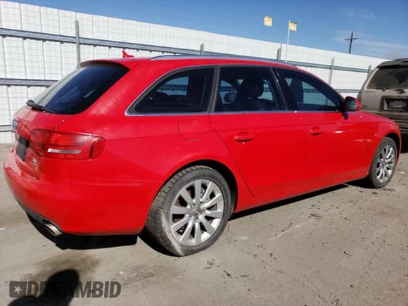 ✅ 2009 Audi A4 Premium Plus • VIN: WAUGF78K89A239408 • Лот: 49117465. Опубликован ранее на Copart с пробегом 87 540 миль. Бесплатный доступ к архиву аукционных продаж из США и подробный отчёт об истории автомобиля на DreamBid. Изображение 3.