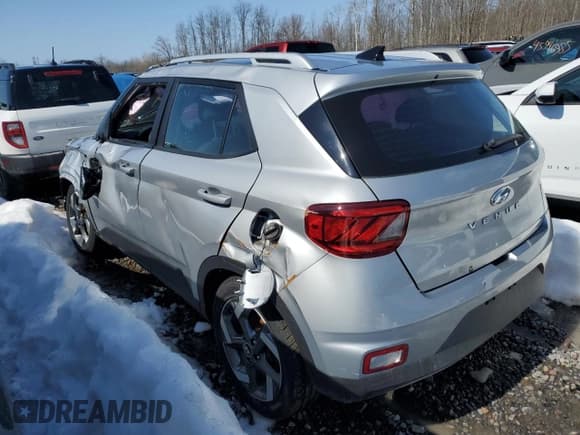 ✅ 2022 Hyundai Venue Limited • VIN: KMHRC8A30NU165919 • Lot: 46082905. Listed on Copart with 92,487 mi. Free auction sales archive from the USA and detailed vehicle history report at DreamBid. Image 2.