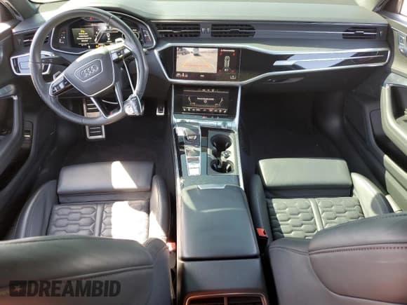 ✅ 2021 Audi RS 6 • VIN: WUA1CBF21MN908467 • Лот: 57352125. Опубликован ранее на Copart с пробегом 24 727 миль. Бесплатный доступ к архиву аукционных продаж из США и подробный отчёт об истории автомобиля на DreamBid. Изображение 8.