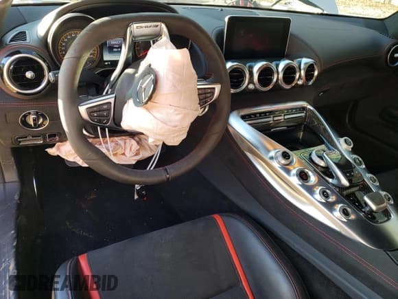 ✅ 2017 Mercedes-Benz AMG GT S • VIN: WDDYJ7JA1HA010371 • Lot: 70662622. Listed on Copart with 18,419 mi. Free auction sales archive from the USA and detailed vehicle history report at DreamBid. Image 8.