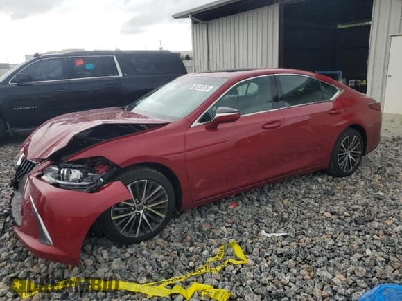 ✅ 2025 Lexus ES 350 • VIN: 58ADZ1B18SU187930 • Lot: 90453485. Wystawiony na Copart z przebiegiem 22 917 mil. Bezpłatny archiwum sprzedaży aukcyjnych z USA i szczegółowy raport historii pojazdu na DreamBid. Zdjęcie 1.