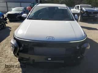 2025 Hyundai Kona SEL with VIN KM8HB3AB9SU224521, listed as a Copart auction lot 47528435 with 6,516 mi miles and Clean title. Bid and sale history available at DreamBid. Image 5.