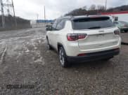 ✅ 2021 Jeep Compass Limited • VIN: 3C4NJCCB9MT597434 • Lot: 41580549. Listed on IAAI with 51,549 mi. Free auction sales archive from the USA and detailed vehicle history report at DreamBid. Image 3.