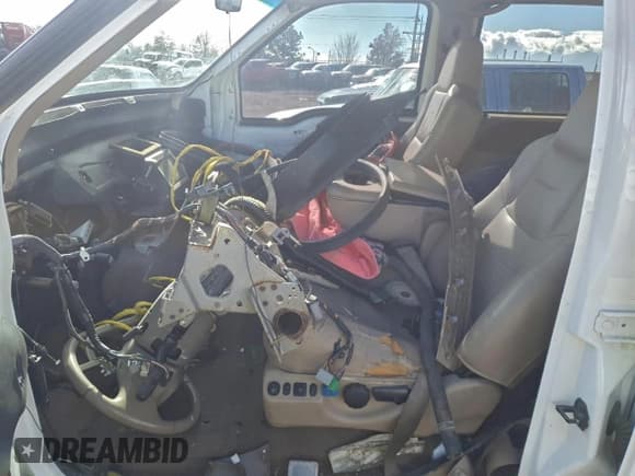 ✅ 2002 Ford F-350 XL • VIN: 1FTSW31F42EA76712 • Lot: 93949185. Listed on Copart with Not provided. Free auction sales archive from the USA and detailed vehicle history report at DreamBid. Image 7.