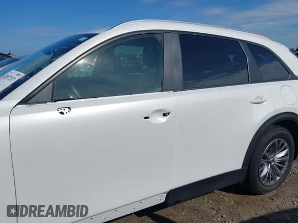 ✅ 2024 Mazda CX-90 Select • VIN: JM3KKAHD0R1185181 • Лот: 42657137. Опубликован ранее на IAAI с пробегом 8 707 миль. Бесплатный доступ к архиву аукционных продаж из США и подробный отчёт об истории автомобиля на DreamBid. Изображение 15.