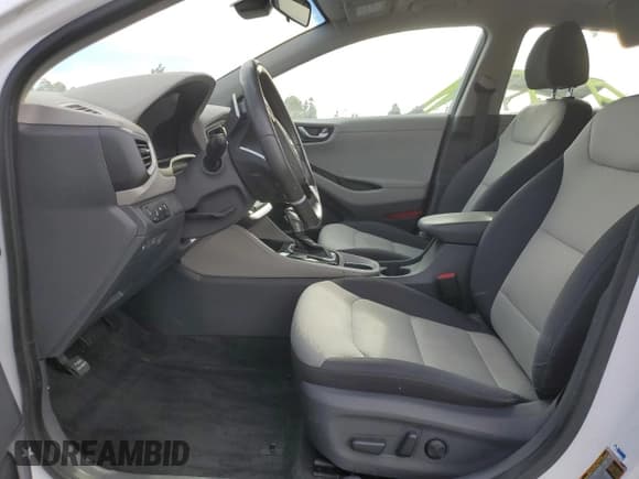 ✅ 2019 Hyundai Ioniq SEL • VIN: KMHC75LC6KU127838 • Lot: 41649605. Wystawiony na Copart z przebiegiem 83 360 mil. Bezpłatny archiwum sprzedaży aukcyjnych z USA i szczegółowy raport historii pojazdu na DreamBid. Zdjęcie 7.