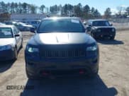 ✅ 2017 Jeep Grand Cherokee Trailhawk • VIN: 1C4RJFLGXHC874737 • Lot: 43638039. Wystawiony na IAAI z przebiegiem 125 315 mil. Bezpłatny archiwum sprzedaży aukcyjnych z USA i szczegółowy raport historii pojazdu na DreamBid. Zdjęcie 12.