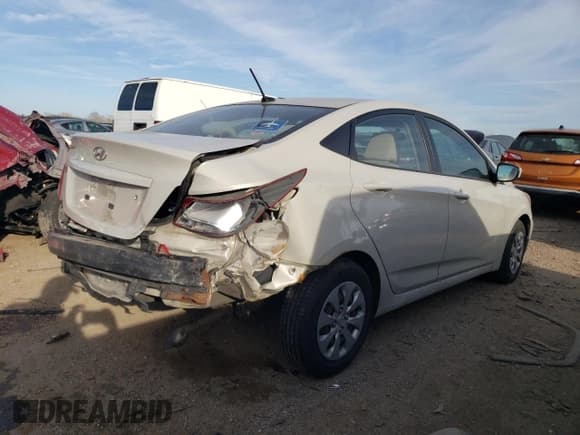 ✅ 2015 Hyundai Accent GLS • VIN: KMHCT4AE0FU933531 • Лот: 75267343. Опубликован ранее на Copart с пробегом 129 890 миль. Бесплатный доступ к архиву аукционных продаж из США и подробный отчёт об истории автомобиля на DreamBid. Изображение 3.