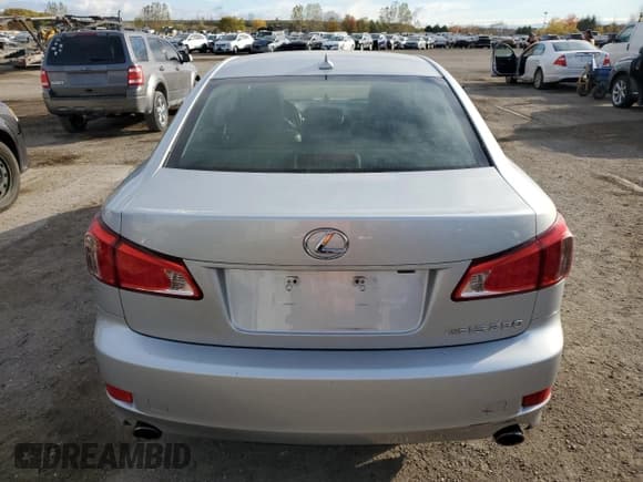 ✅ 2011 Lexus IS 250 • VIN: JTHCF5C27B2035324 • Lot: 87098485. Listed on Copart with 227,972 mi. Free auction sales archive from the USA and detailed vehicle history report at DreamBid. Image 6.
