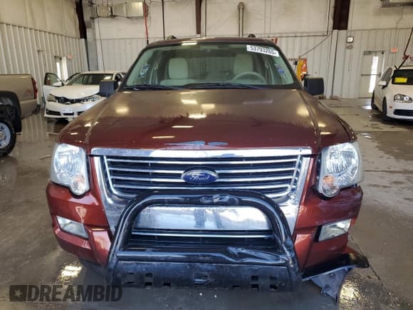 ✅ 2009 Ford Explorer XLT • VIN: 1FMEU73E79UA41379 • Lot: 53793265. Wystawiony na Copart z przebiegiem 192 551 mil. Bezpłatny archiwum sprzedaży aukcyjnych z USA i szczegółowy raport historii pojazdu na DreamBid. Zdjęcie 5.