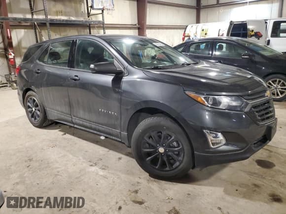 ✅ 2018 Chevrolet Equinox LS • VIN: 2GNAXREV4J6197117 • Lot: 85804864. Wystawiony na Copart z przebiegiem 55 865 mil. Bezpłatny archiwum sprzedaży aukcyjnych z USA i szczegółowy raport historii pojazdu na DreamBid. Zdjęcie 4.