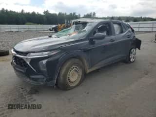 2024 Chevrolet Trax LS с VIN KL77LFE28RC006981, выставлен на аукционе Copart как лот 63583455 с пробегом Не указан миль и Списание • Salvage title. История ставок и продаж доступна на DreamBid. Изображение 1.
