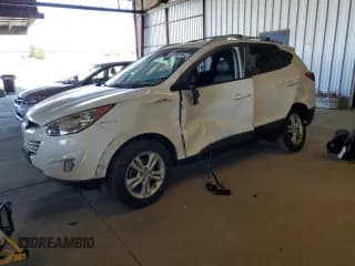 ✅ 2013 Hyundai Tucson GLS • VIN: KM8JUCAC9DU603039 • Лот: 62160195. Опубликован ранее на Copart с пробегом 134 384 миль. Бесплатный доступ к архиву аукционных продаж из США и подробный отчёт об истории автомобиля на DreamBid. Изображение 1.