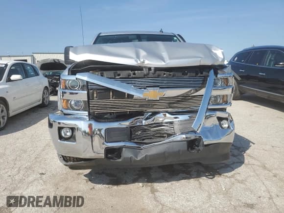 ✅ 2015 Chevrolet Silverado 2500HD LT • VIN: 1GC1KVE85FF178468 • Лот: 71610735. Опубликован ранее на Copart с пробегом 139 640 миль. Бесплатный доступ к архиву аукционных продаж из США и подробный отчёт об истории автомобиля на DreamBid. Изображение 5.