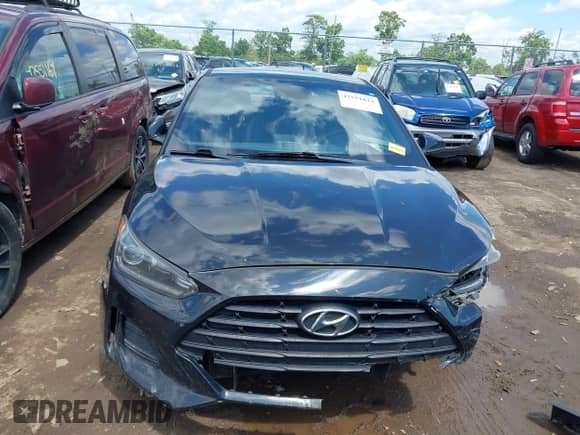 2019 Hyundai Veloster Premium z VIN KMHTG6AF1KU003446, wystawiony jako IAAI lot #42551823 z przebiegiem 93 296 mil mil oraz . Historia ofert i sprzedaży dostępna na DreamBid. Obrazek 12.