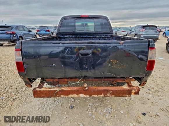 ✅ 1996 Toyota T100 DX • VIN: JT4TN12DXT0020846 • Lot: 94456955. Listed on Copart with 160,929 mi. Free auction sales archive from the USA and detailed vehicle history report at DreamBid. Image 6.