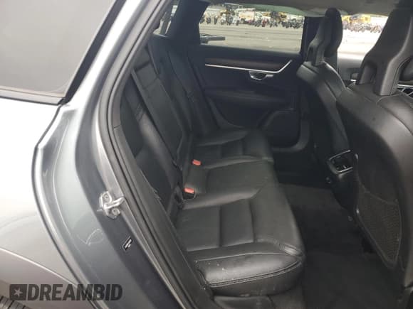 ✅ 2018 Volvo V90 • VIN: YV4102NK9J1027622 • Lot: 59911955. Wystawiony na Copart z przebiegiem 54 372 mil. Bezpłatny archiwum sprzedaży aukcyjnych z USA i szczegółowy raport historii pojazdu na DreamBid. Zdjęcie 11.