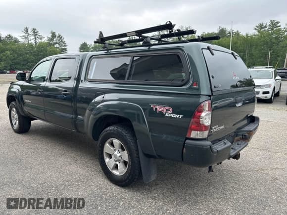 ✅ 2009 Toyota Tacoma • VIN: 3TMMU52N39M012424 • Lot: 42471390. Wystawiony na IAAI z przebiegiem 286 128 mil. Bezpłatny archiwum sprzedaży aukcyjnych z USA i szczegółowy raport historii pojazdu na DreamBid. Zdjęcie 3.