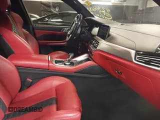 ✅ 2021 BMW X5 M • VIN: 5YMJU0C04M9F63827 • Lot: 42351633. Wystawiony na IAAI z przebiegiem 31 232 mil. Bezpłatny archiwum sprzedaży aukcyjnych z USA i szczegółowy raport historii pojazdu na DreamBid. Zdjęcie 5.