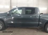 ✅ 2019 Chevrolet Silverado 1500 LT • VIN: 1GCPYDEK5KZ313049 • Lot: 43331946. Wystawiony na IAAI z przebiegiem 117 547 mil. Bezpłatny archiwum sprzedaży aukcyjnych z USA i szczegółowy raport historii pojazdu na DreamBid. Zdjęcie 15.