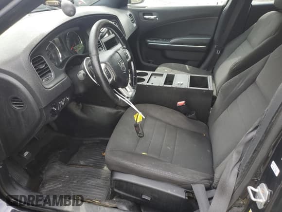 ✅ 2012 Dodge Charger Police • VIN: 2C3CDXAT3CH190593 • Lot: 67042535. Wystawiony na Copart z przebiegiem 110 694 mil. Bezpłatny archiwum sprzedaży aukcyjnych z USA i szczegółowy raport historii pojazdu na DreamBid. Zdjęcie 7.