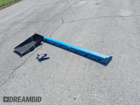 ✅ 2014 Ford Mustang V6 • VIN: 1ZVBP8AM5E5250006 • Lot: 42253136. Listed on IAAI with Not provided. Free auction sales archive from the USA and detailed vehicle history report at DreamBid. Image 12.