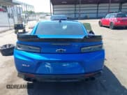✅ 2017 Chevrolet Camaro ZL1 • VIN: 1G1FK1R6XH0200745 • Lot: 42162388. Wystawiony na IAAI z przebiegiem 42 737 mil. Bezpłatny archiwum sprzedaży aukcyjnych z USA i szczegółowy raport historii pojazdu na DreamBid. Zdjęcie 17.